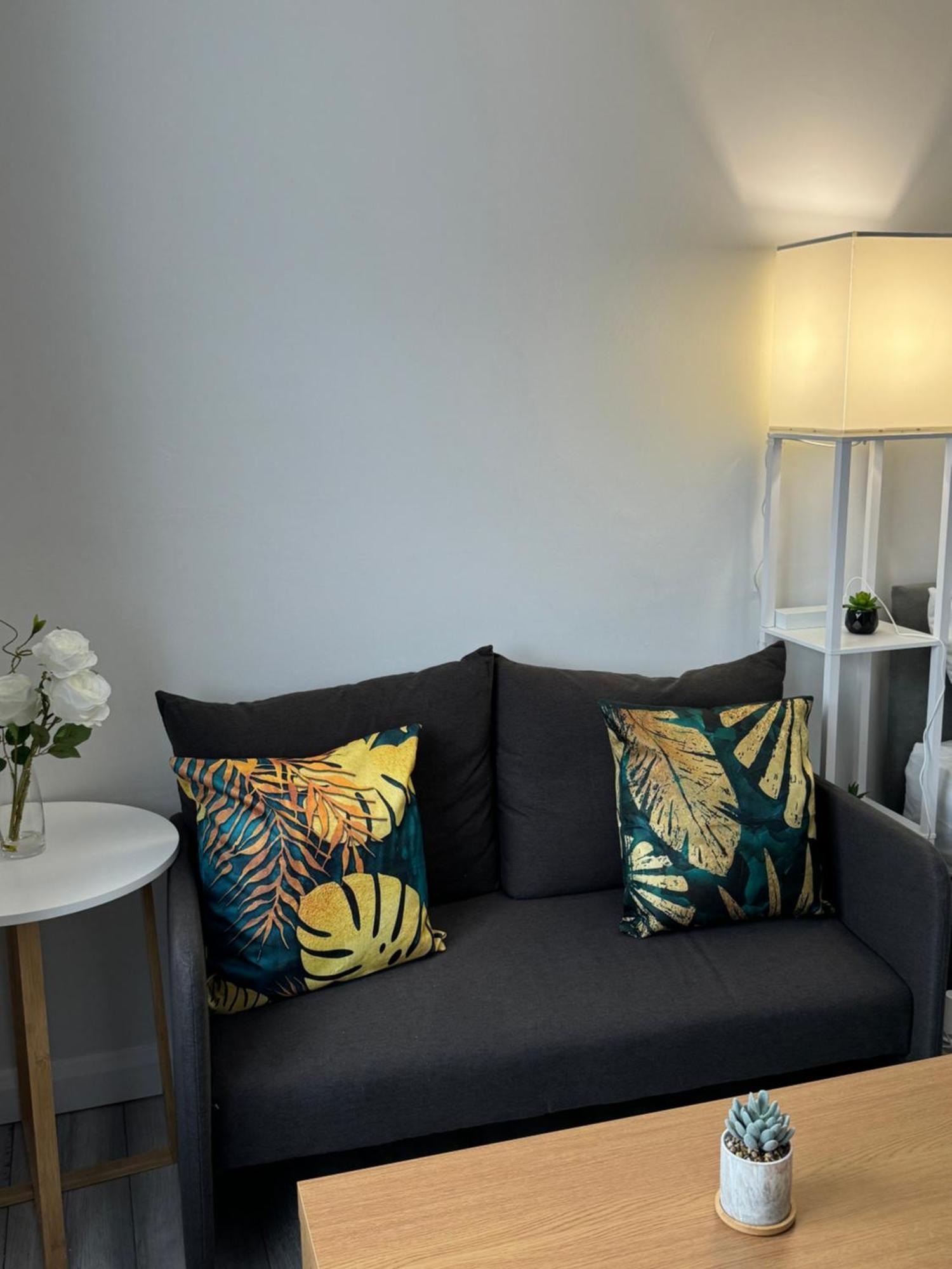 Posh Executive Studio London Thamesmead  Eksteriør bilde