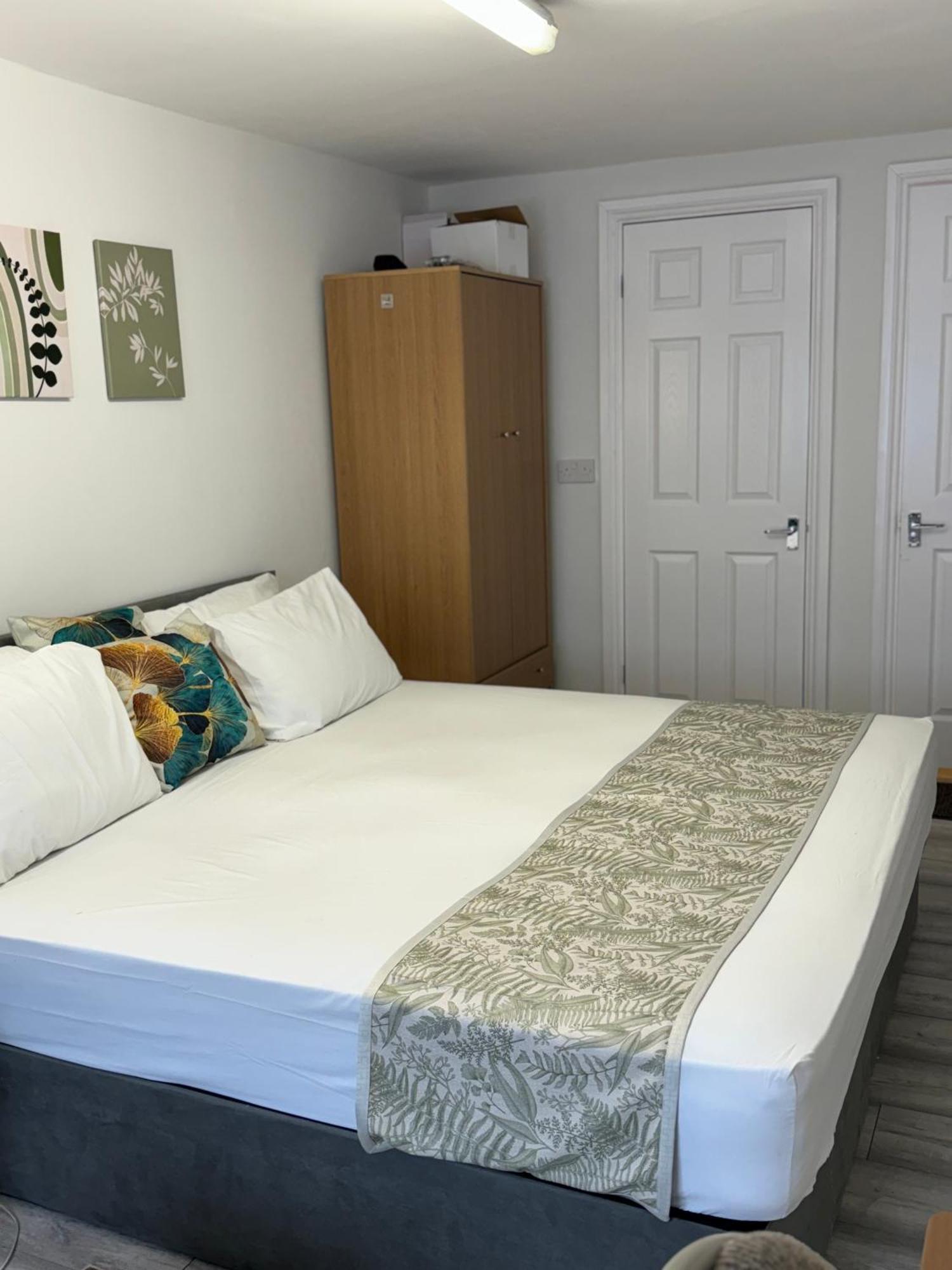 Posh Executive Studio London Thamesmead  Eksteriør bilde