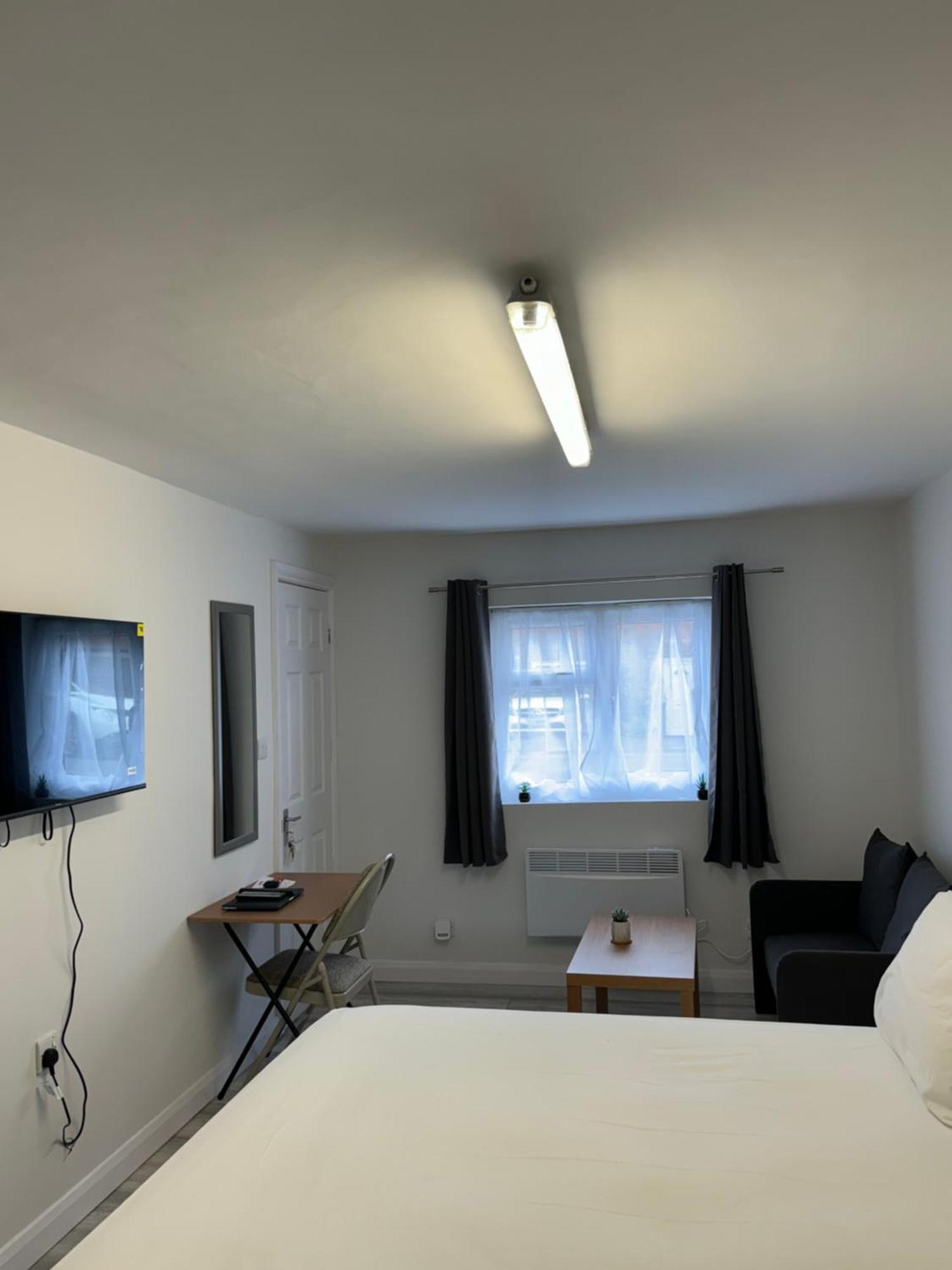 Posh Executive Studio London Thamesmead  Eksteriør bilde